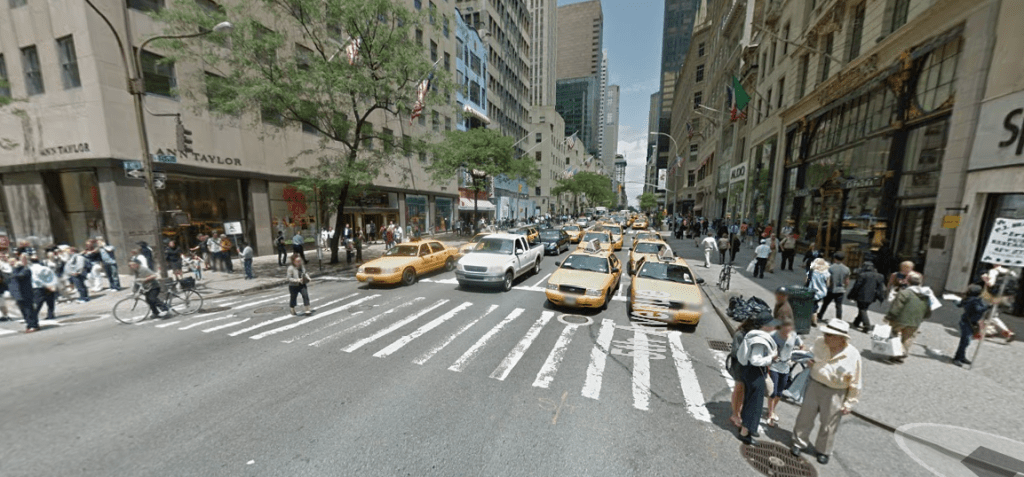 Tonight: Tell the Mayor NYC’s Busiest Avenues Need Protected Bike Lanes
