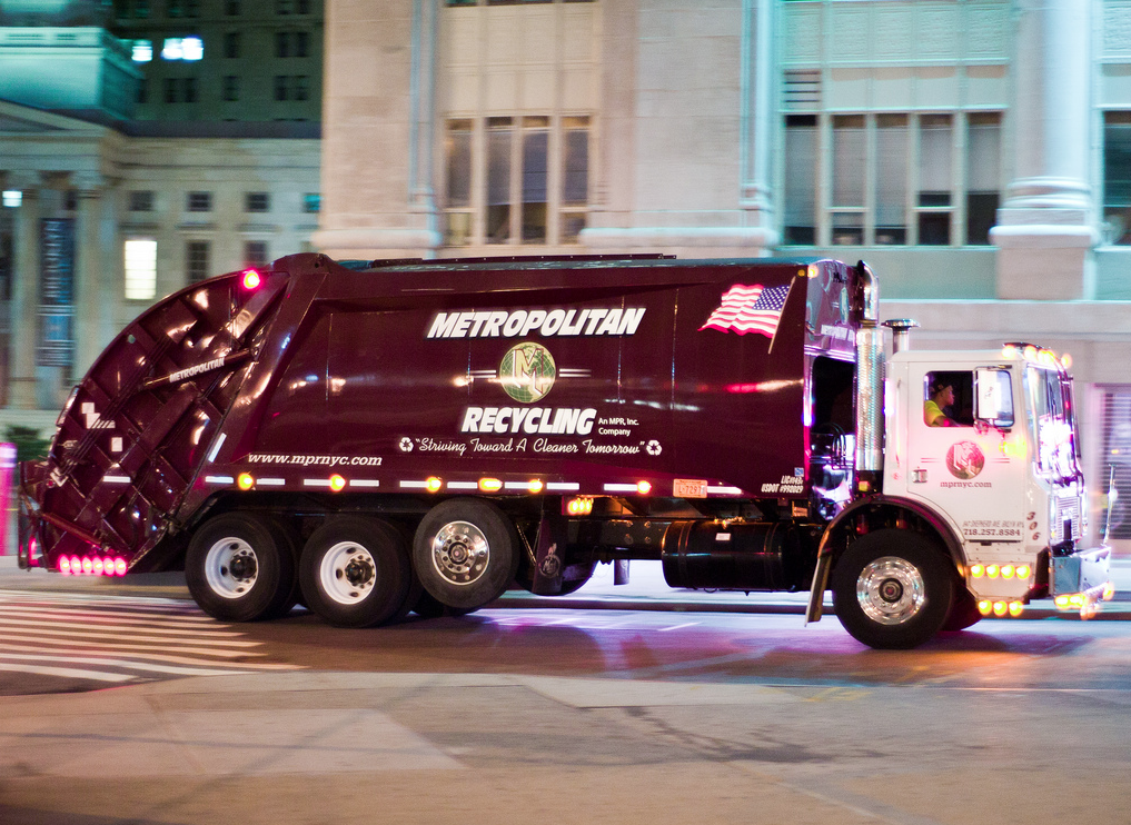 Advocates: Reform Rogue Garbage Truck Companies Now!