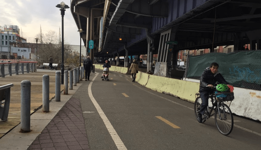 Pedestrians and Cyclists Get Room to Breathe on South Street