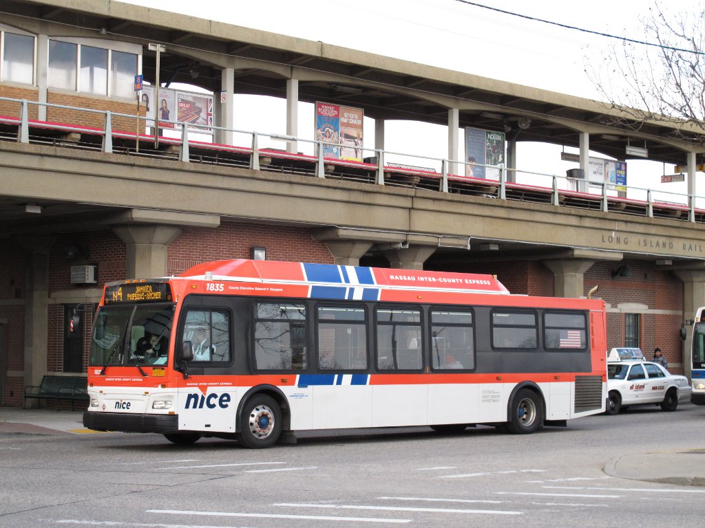 On Long Island, Transit Operates as Two Separate and Unequal Systems