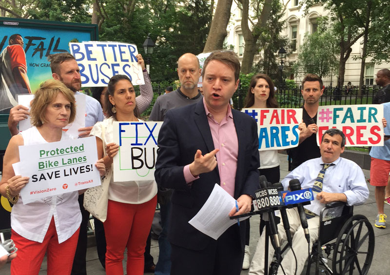 Here’s How NYC’s 2017 Candidates Can Get Behind Better Transit, Biking, and Walking