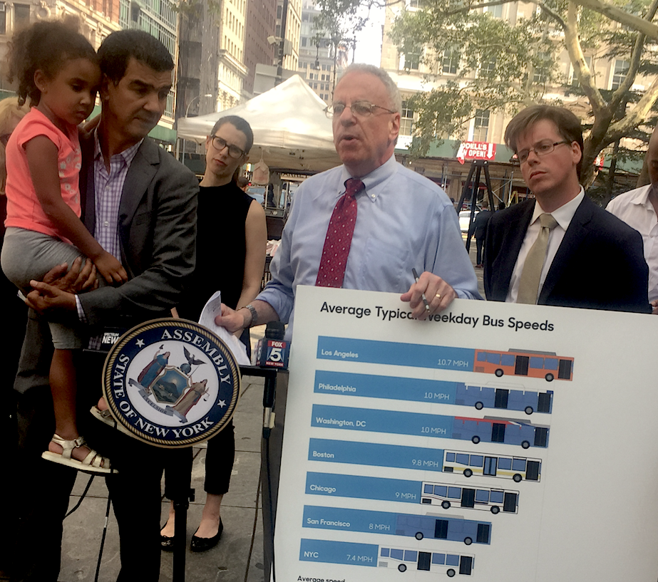 45 Assembly Members Demand a Bus Turnaround Plan From Joe Lhota