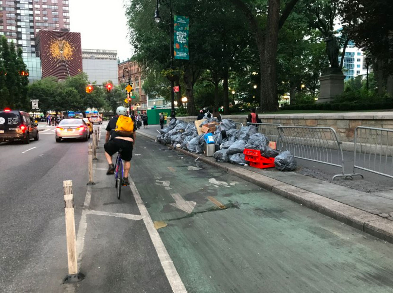 union_square_park_trash