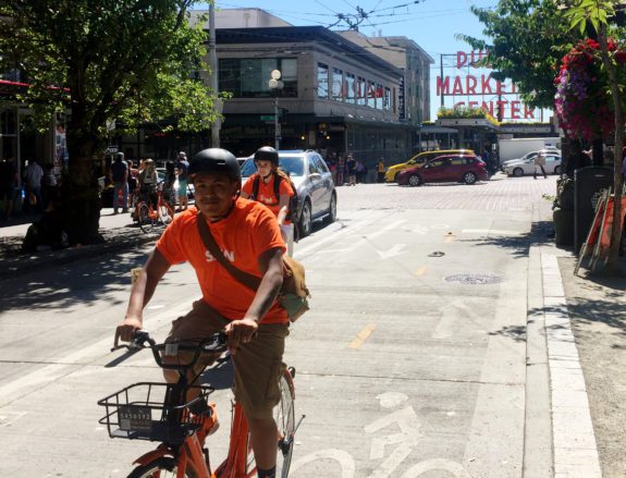 Helmet Scolds Could Unwittingly Undermine Bike Safety in Seattle
