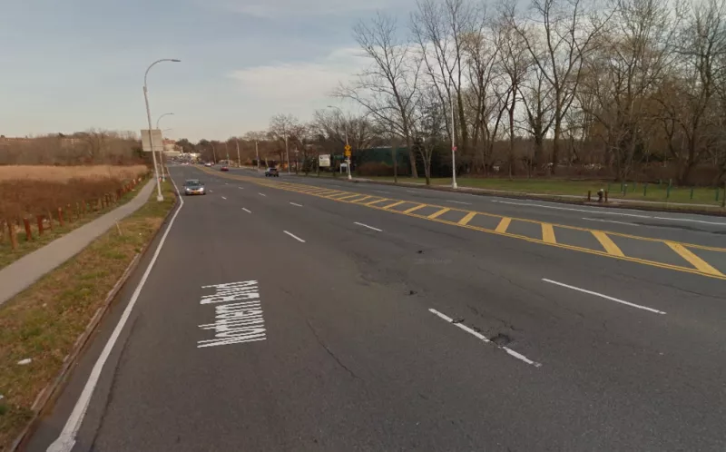 DOT Stands Firm on Northern Boulevard Protected Bike Lane