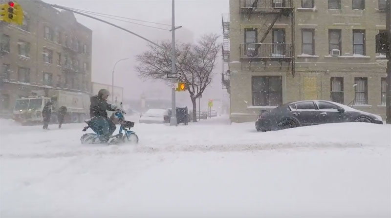 Why You Should Care About de Blasio’s E-Bike Crackdown