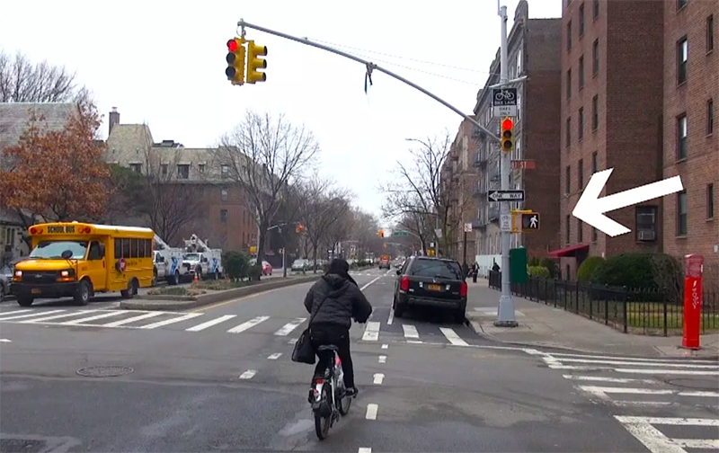 Streetfilms Shortie: Giving People on Bikes the Same Head Start as Pedestrians