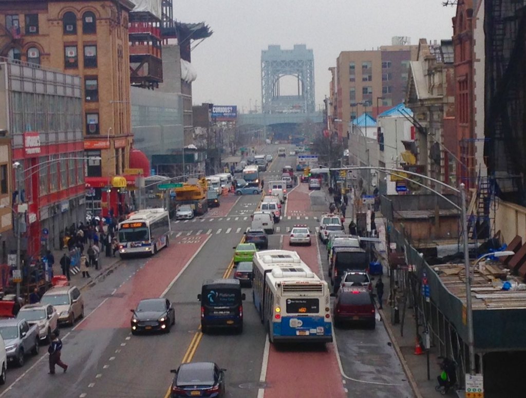 Street Cheats: One Cop Delaying Hundreds of Bus Riders