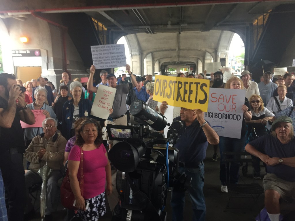 Bike Lane Opponents Put on a Good Show Last Night, But They’re Still Short on Facts