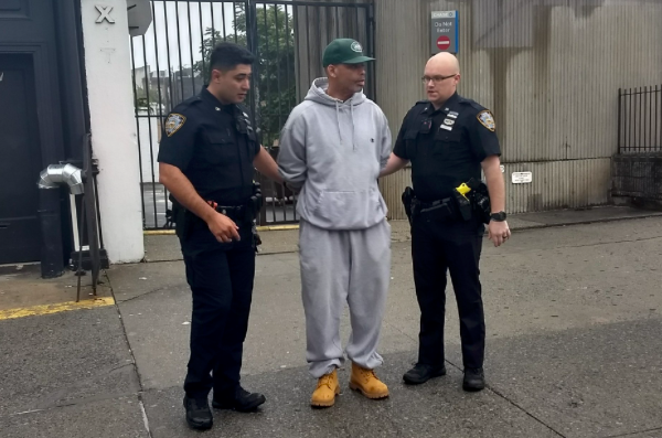 Man Beaten Up in Bike Lane…For Trying to Ride in the Bike Lane