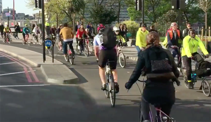 Cycling London’s Bicycle Superhighways