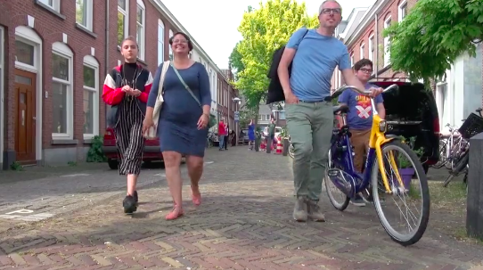 Streetfilms in Holland: Experience the Joy of The Woonerf