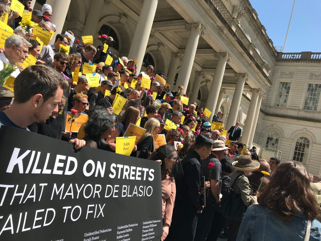 Safe Streets Advocates to Mayor: We’re Just Waiting For Your Signature