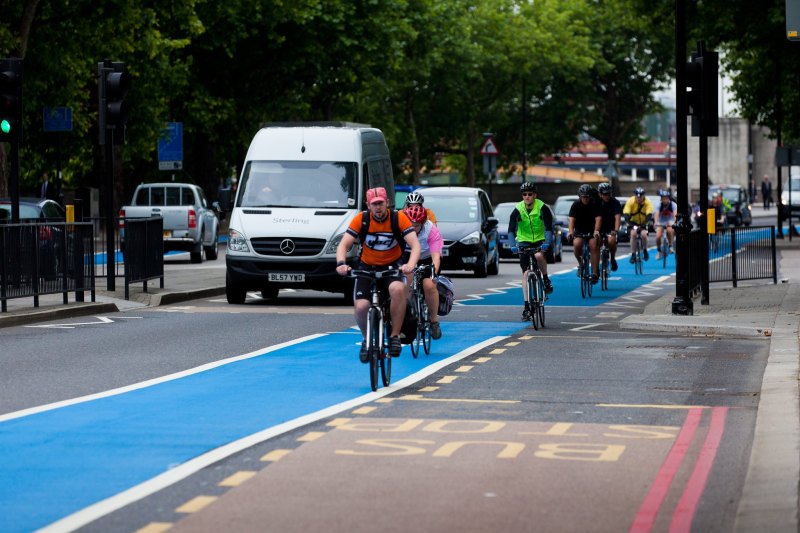 Tally Ho! London Breaks its Cycling Record as New York Flatlines