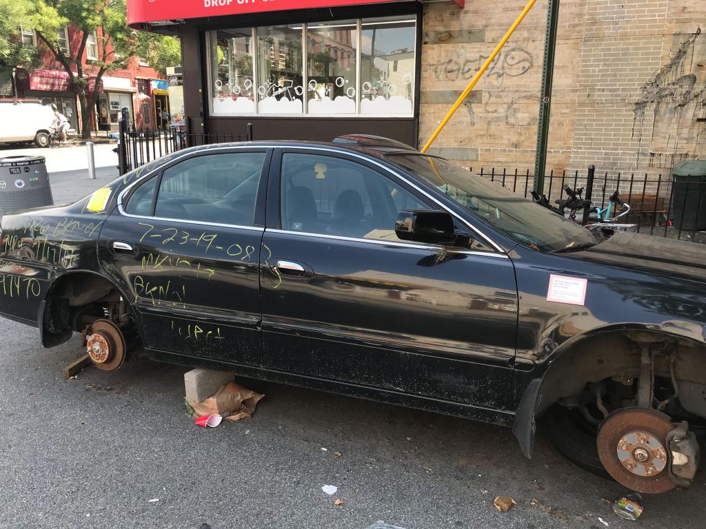 UPDATE: City Finally Removes Abandoned Car That Anonymous Greenpointer Turned into Art Statement