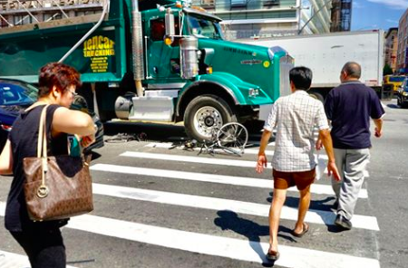 #FIXCANAL: Cyclist Injured By Truck Driver On Chaotic Canal Street