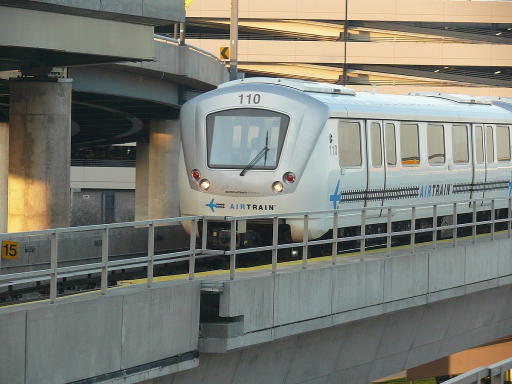 AirTrain Fare Hike Could Send Riders to the Roads