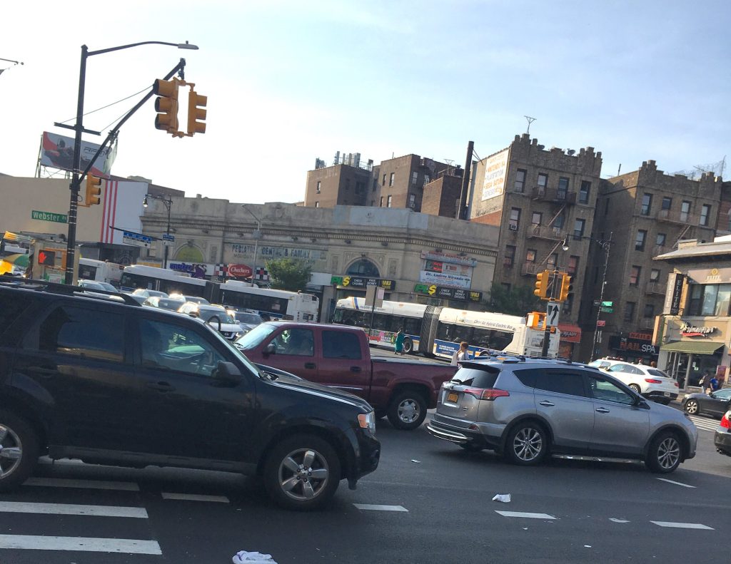 Op-Ed: Fordham Road is the Busway We Need Next