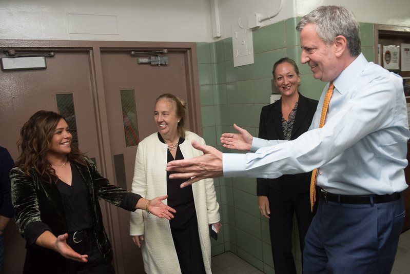 Friday’s Headlines: De Blasio Throws His Own DOT Under the Bus Edition