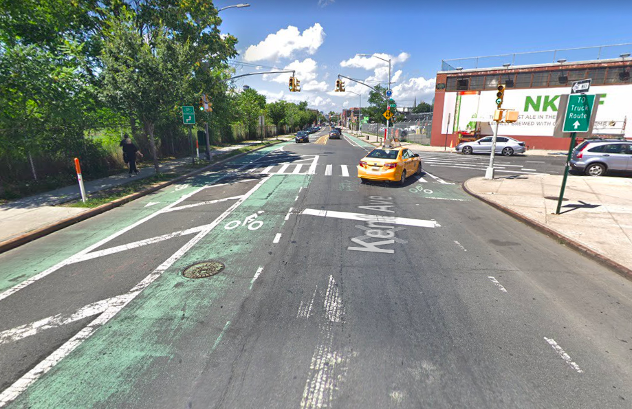 City Safety Plan for Queens-Bound Cyclists: A Wrong-Way Detour