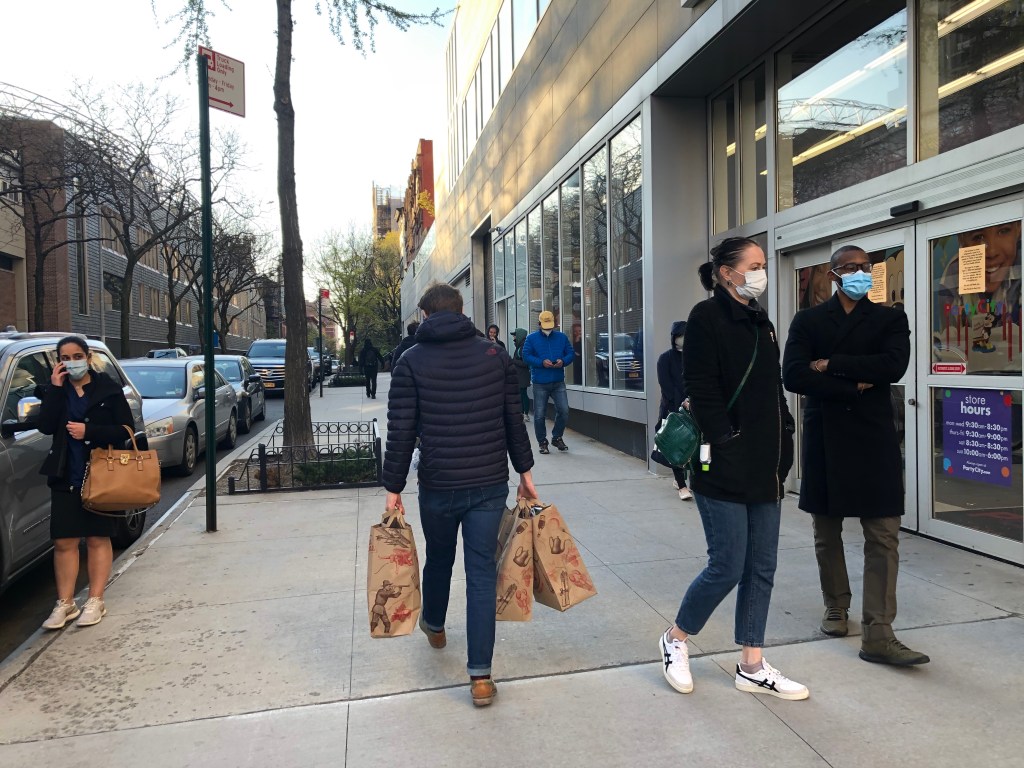 This Is Not an Opinion Column: New York’s Sidewalks Really Are Too Narrow