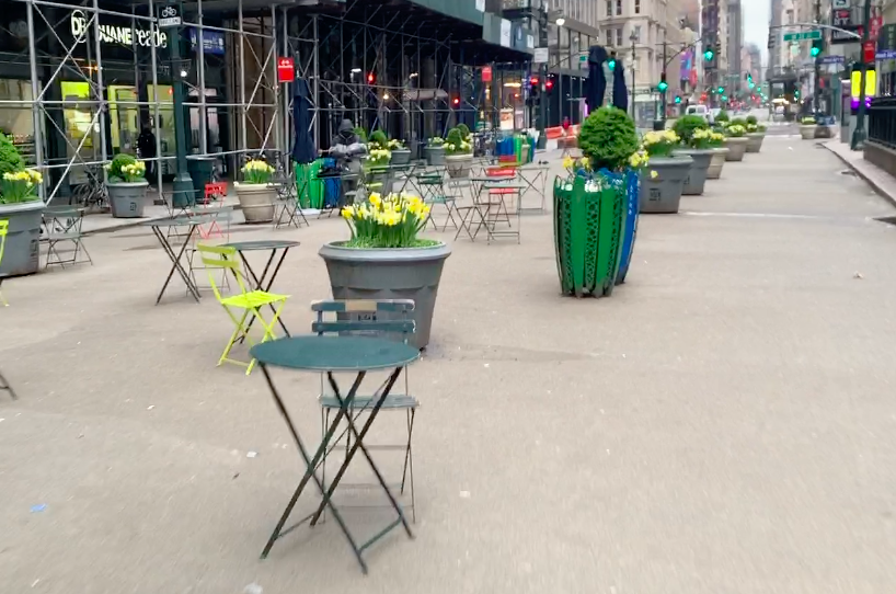 More pedestrian space will give crammed-in New Yorkers room to recreate in a socially responsible way, yet not attract the crowds that Mayor de Blasio fears, as this sitting area on Broadway in Herald Square shows. Photo: Gersh Kuntzman