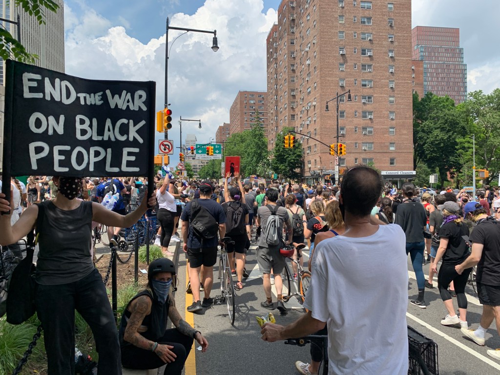 Rocked by Protests, De Blasio Finally Announces Slate of NYPD Reforms