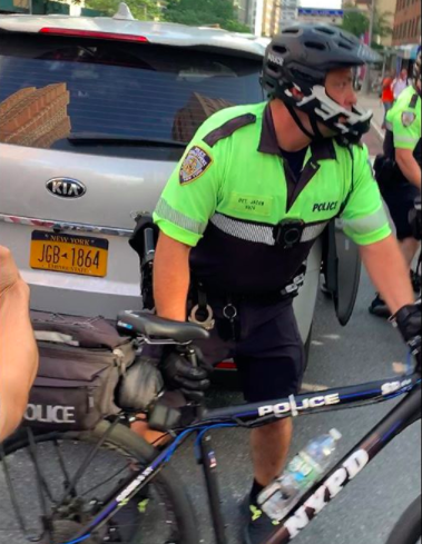 Twitter Mysteriously Removes Driving Record of the Unmarked Van Used in NYPD Arrest