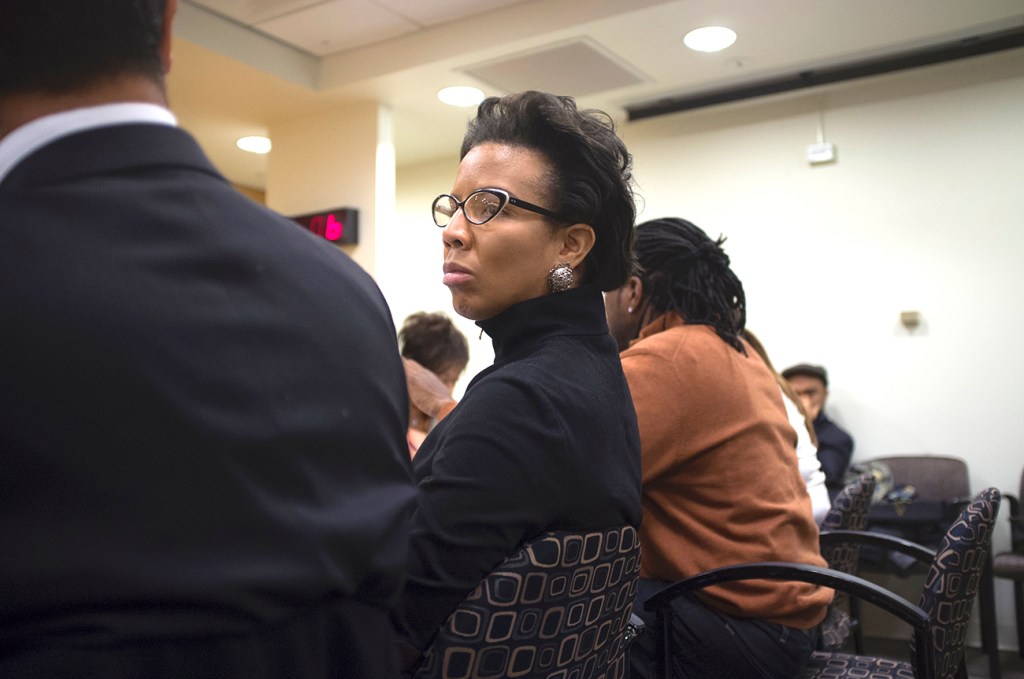 Opinion: ‘Defund NYPD’ Campaign Exposes Divide in Black and Latino Leadership