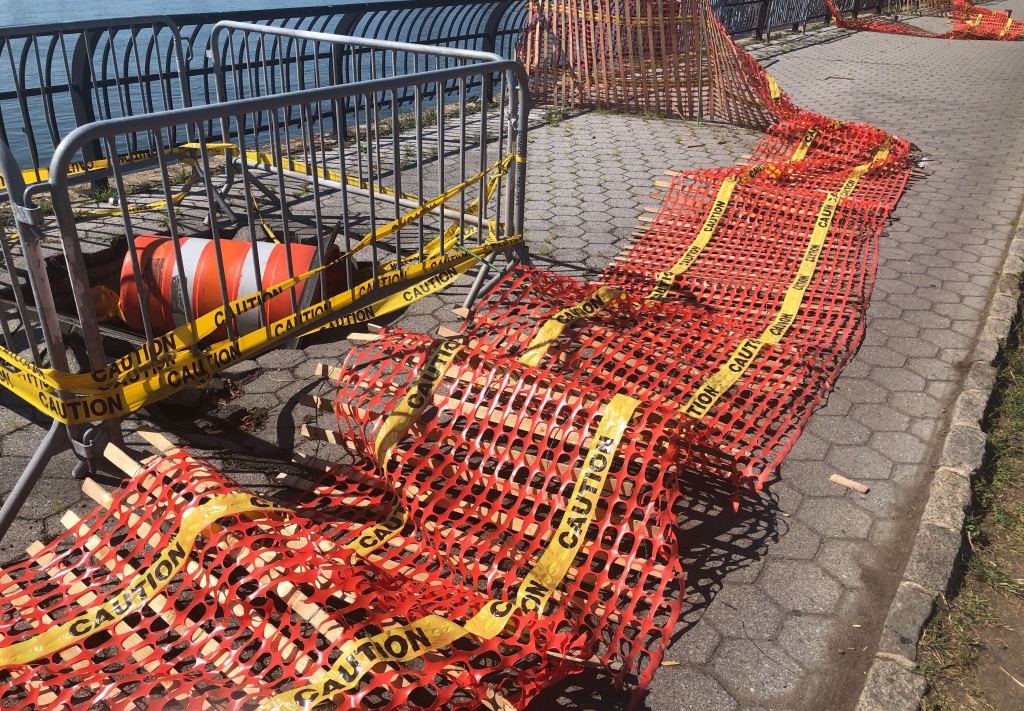 Eyes on the Street: The Greenway on the Upper East Side is Basically Useless