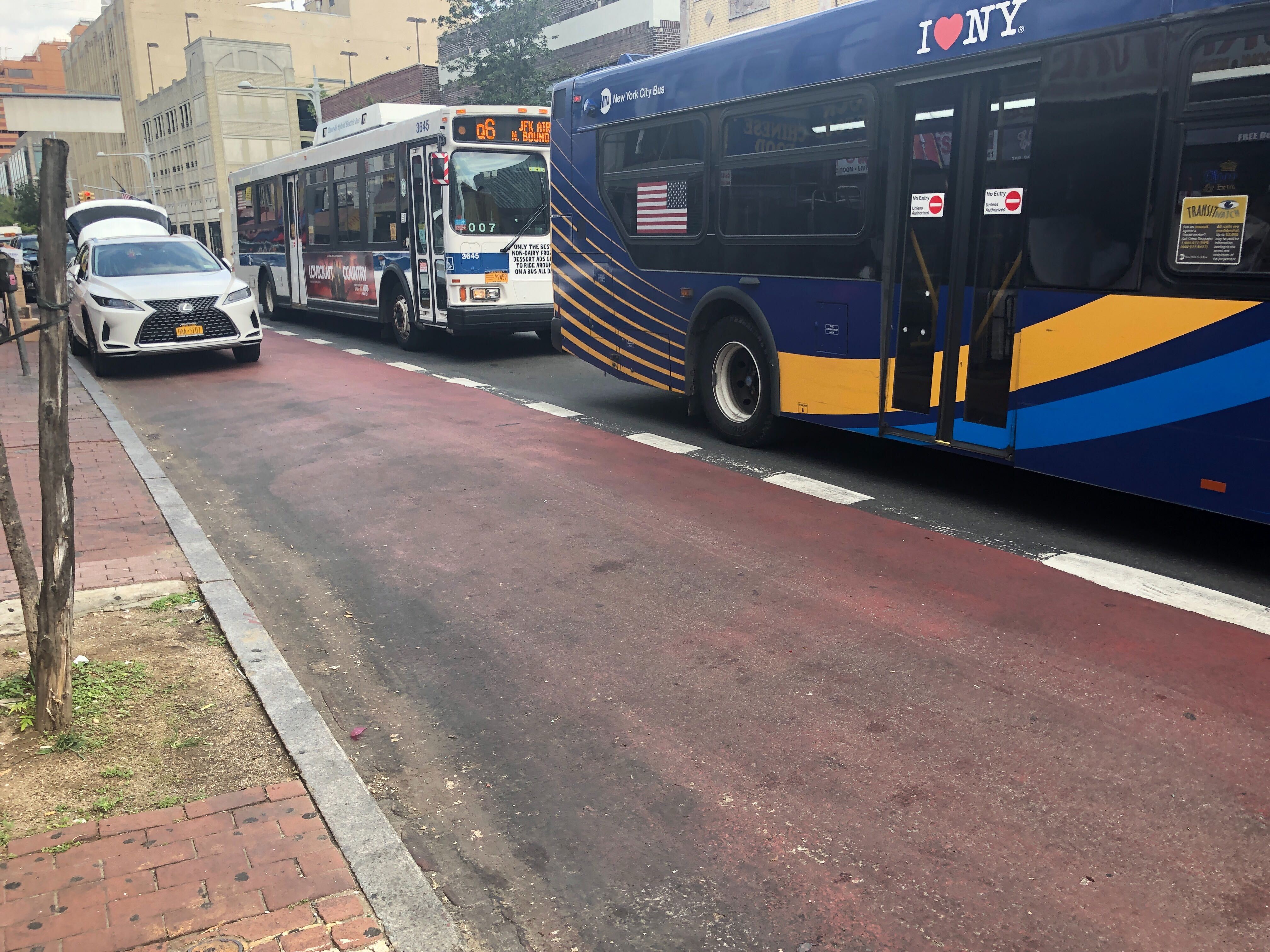 Jamaica Avenue at about 2 pm on Aug. 28. Photo Adam Light