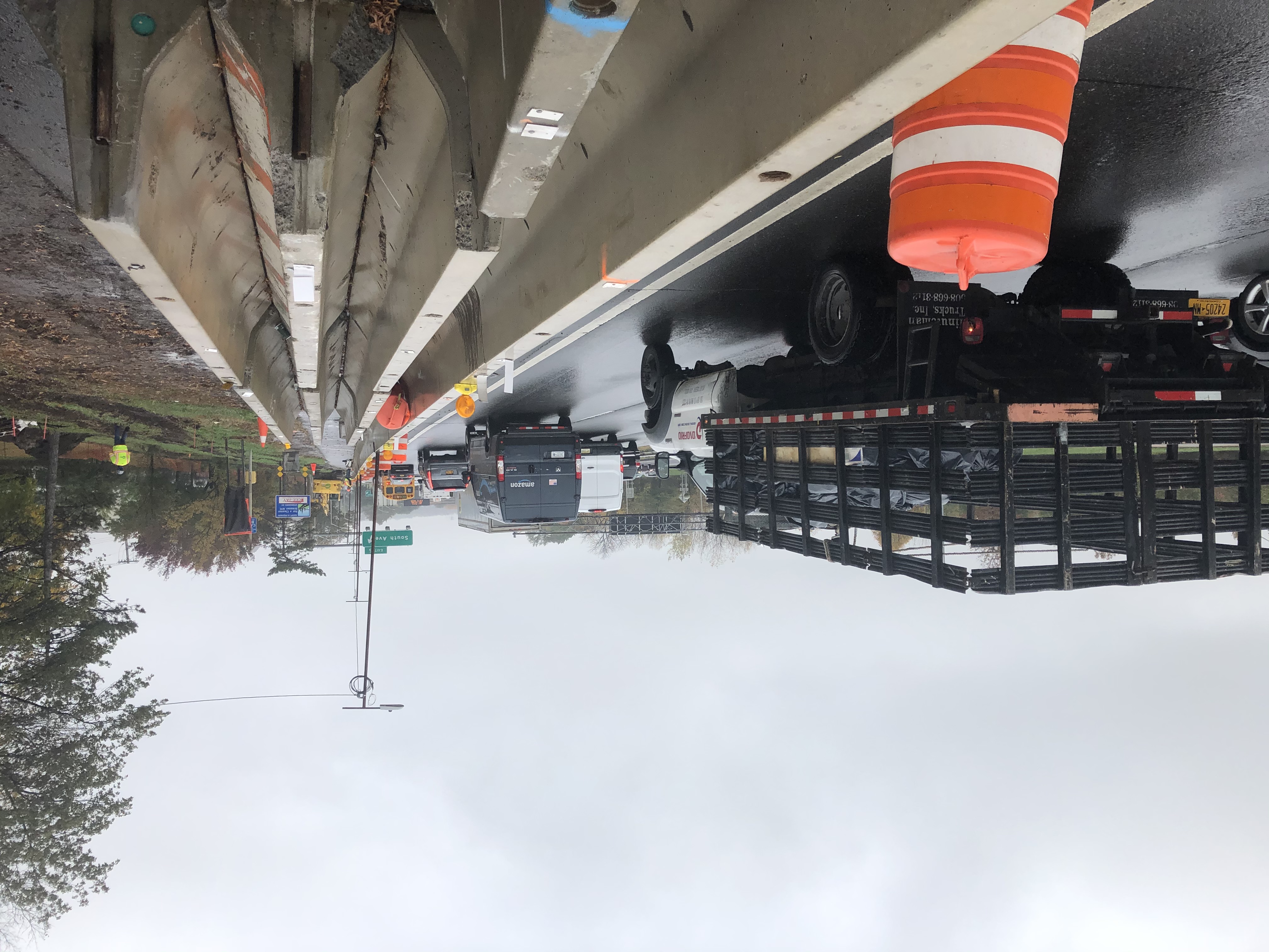 The state is adding plane to the Staten Island Expressway, hoping it will help cars and trucks like these whiz through the borough.