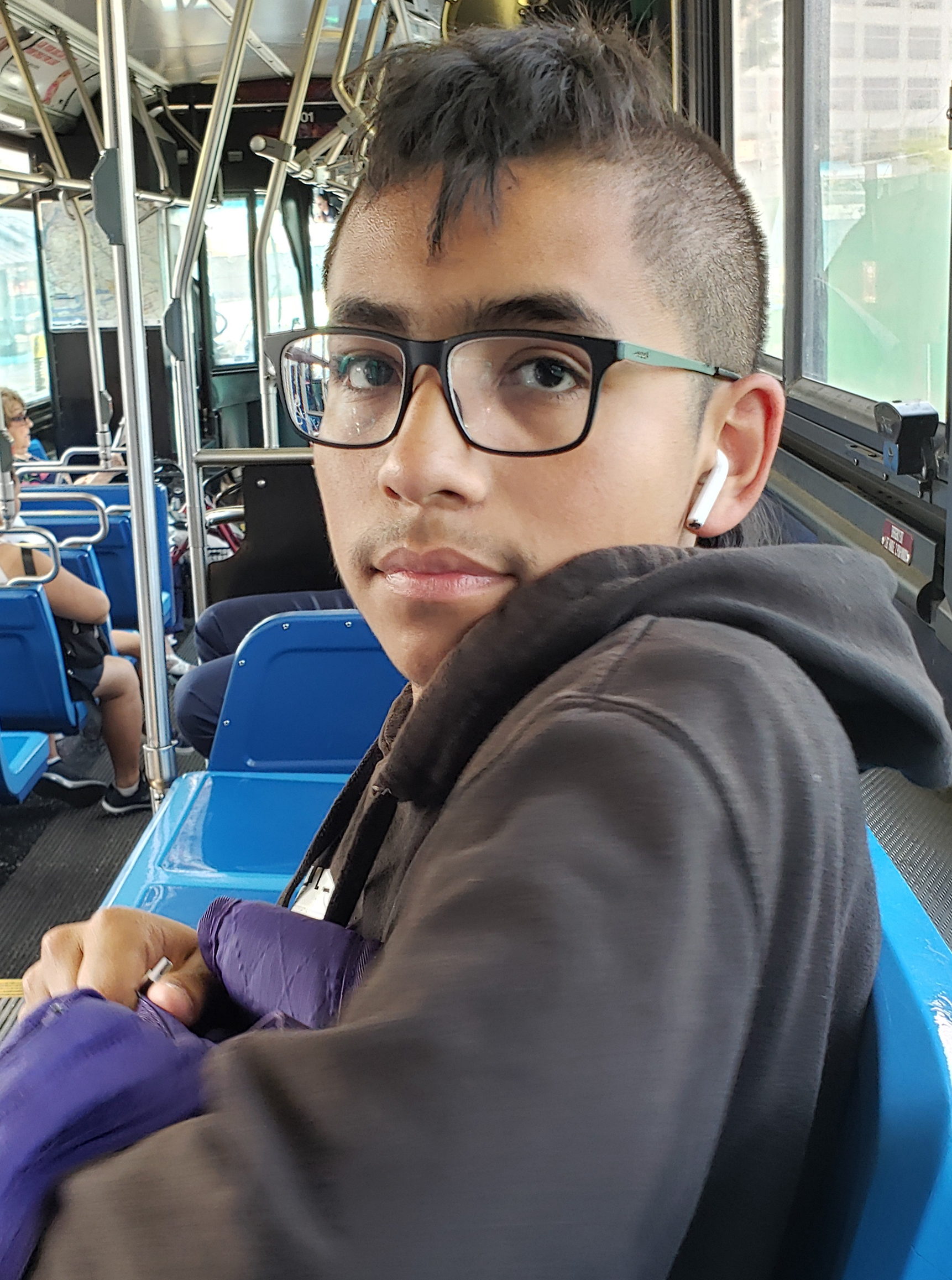 mario valenzuela crop