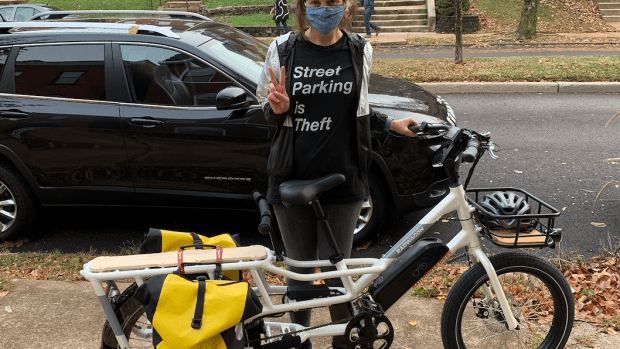 I Tried An E-Cargo Bike For 30 Days And Didn’t Need to Touch My Car Once