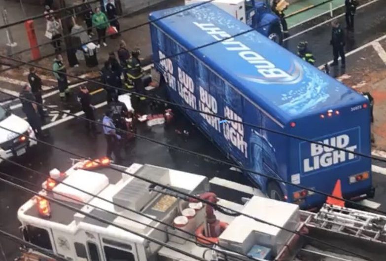 Opinion: The City’s Bike Lanes Need More Protection Than Flimsy Flex Posts