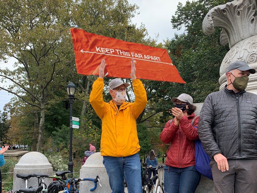 Tuesday’s Headlines: And the Beach Towel Winner Is… Edition