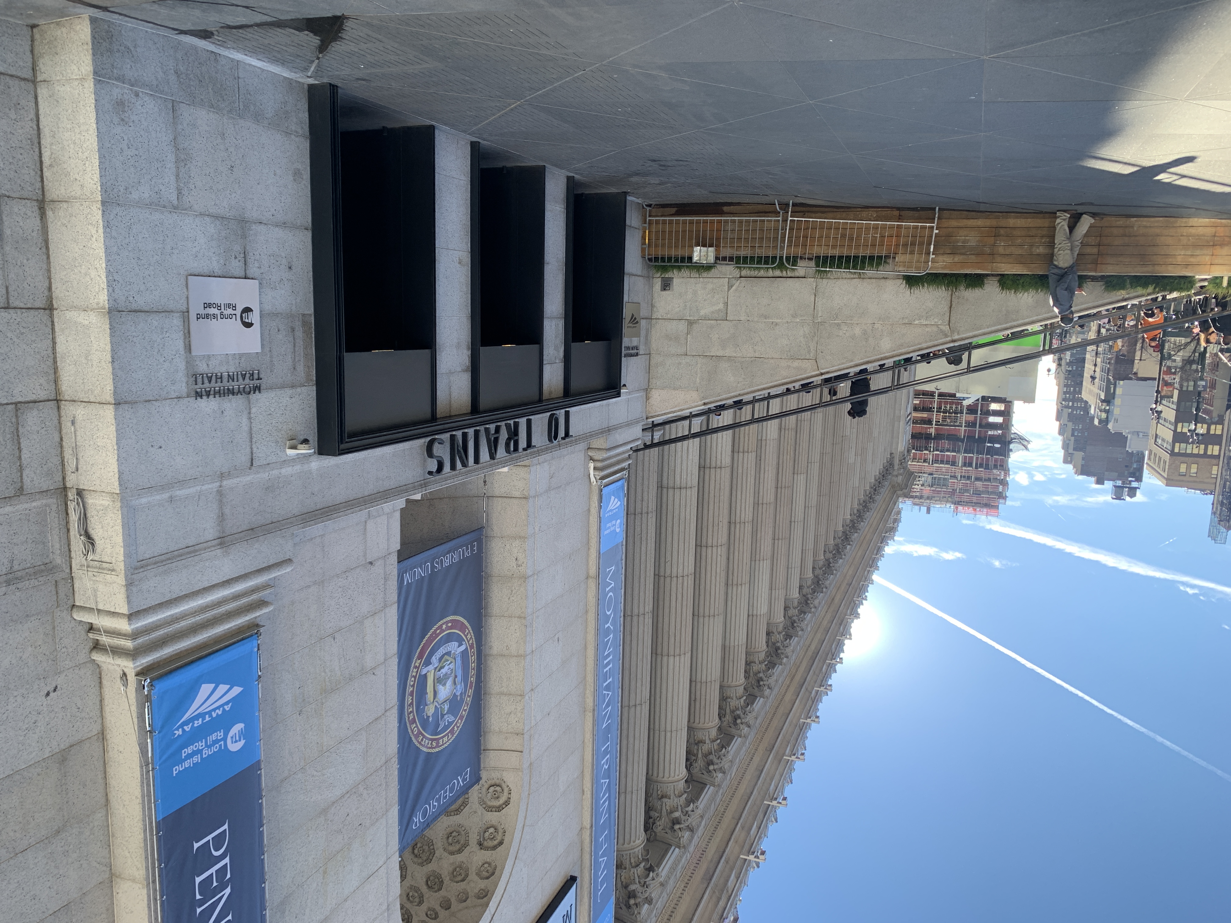 Both entrances waste the triumphant main steps. Photo: Gersh Kuntzman