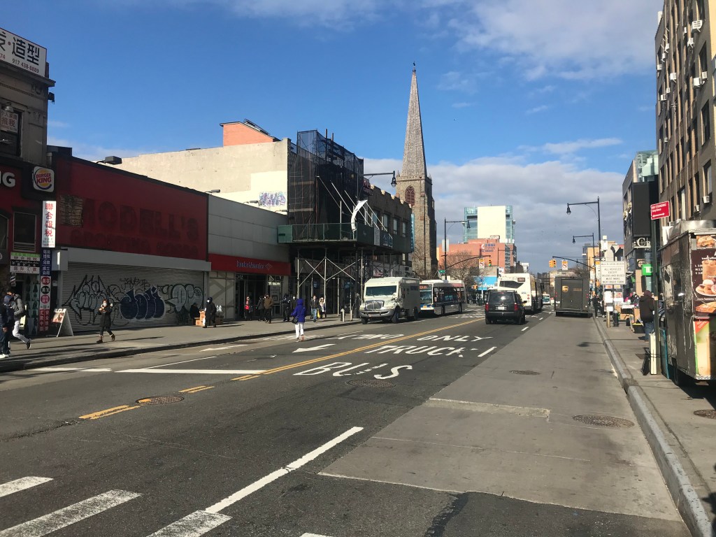 Eyes On The Street: The Flushing Busway is Finally in Effect 