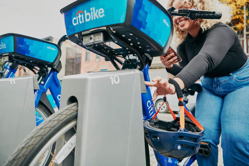 Citi Bike Swamped by Unexpected Ridership Surge, Disabled Bikes