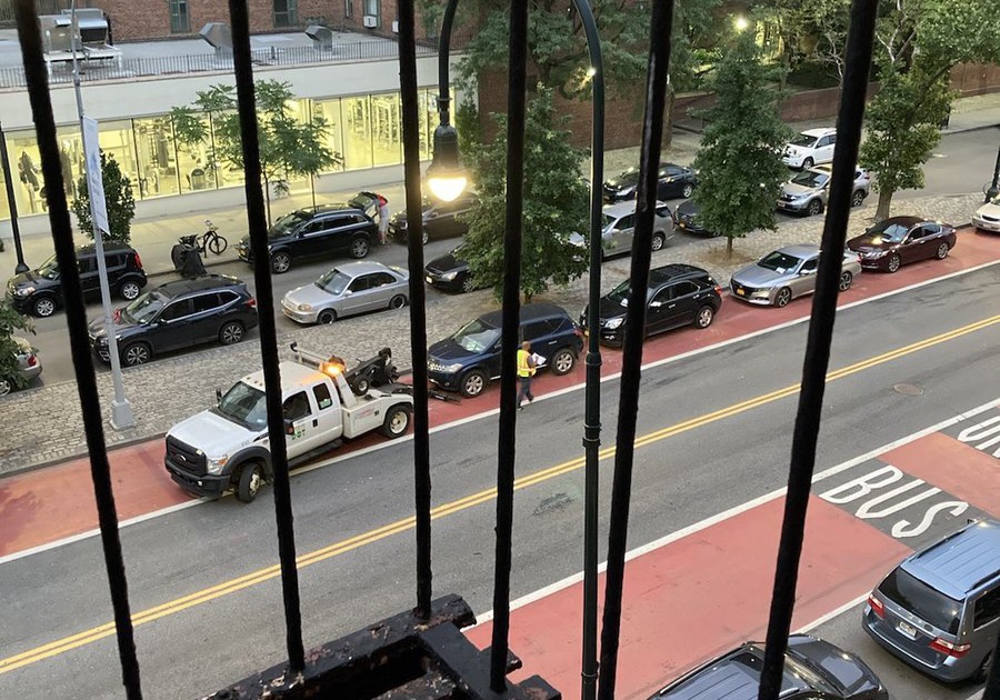 YOU CAN’T MAKE THIS UP: DOT Towed Cars Into Its Own Bus Lane on 14th Street!
