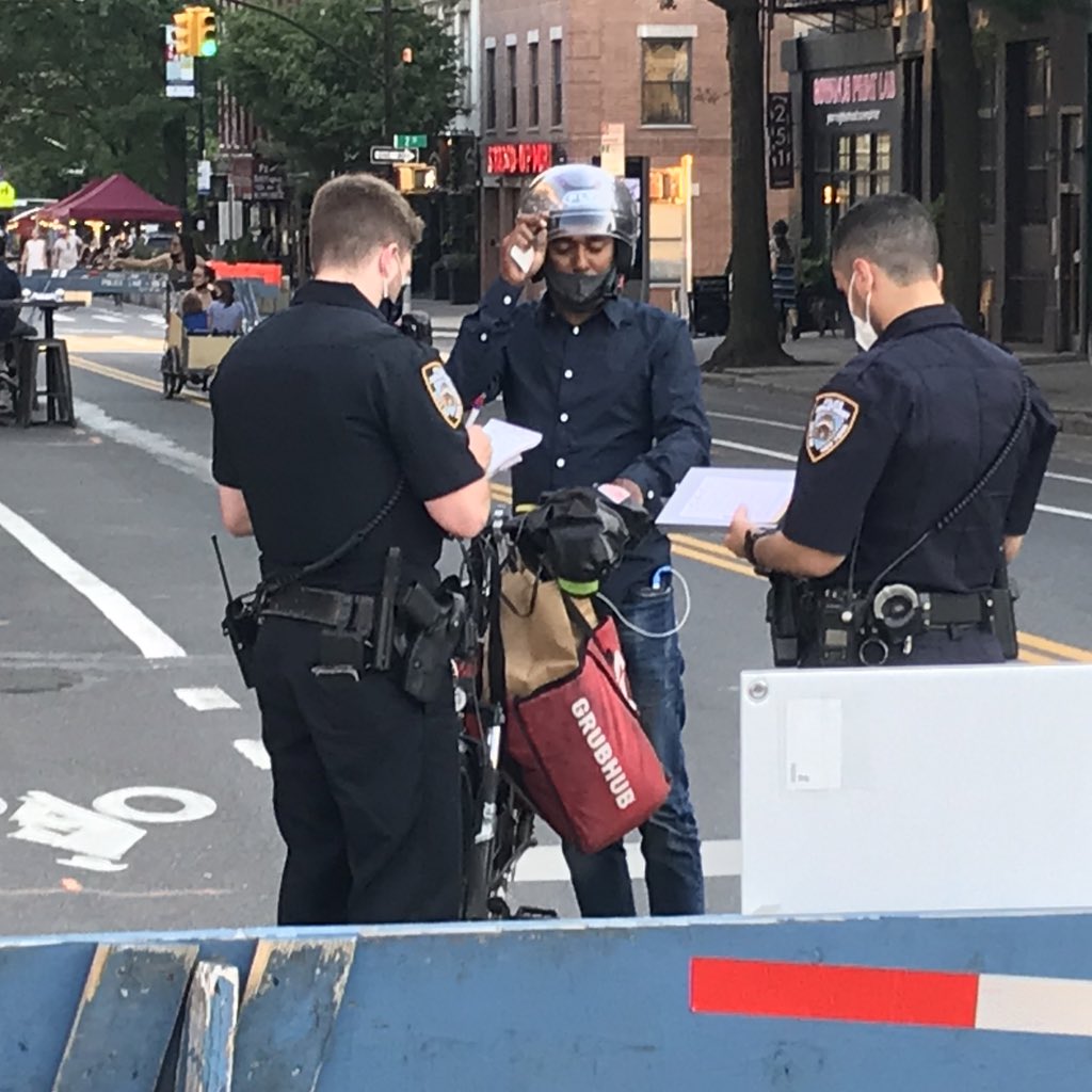 Park Slope BID Asks NYPD For ‘Help’ with Delivery Cyclists Then Quickly Regrets It