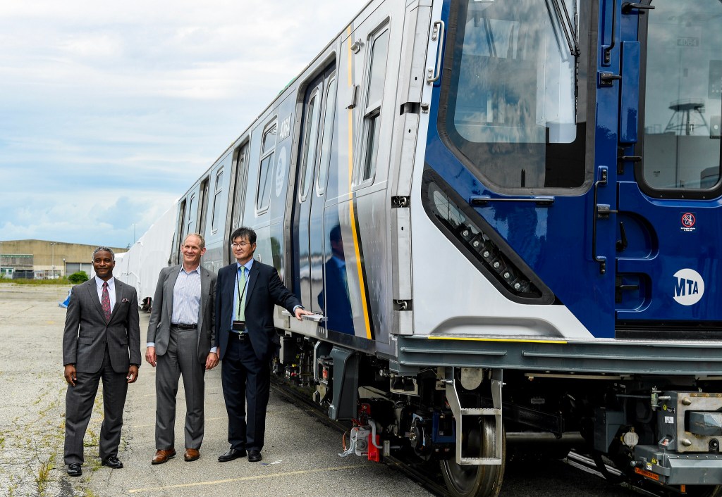 Friday’s Headlines: Everyone Heart Janno Edition