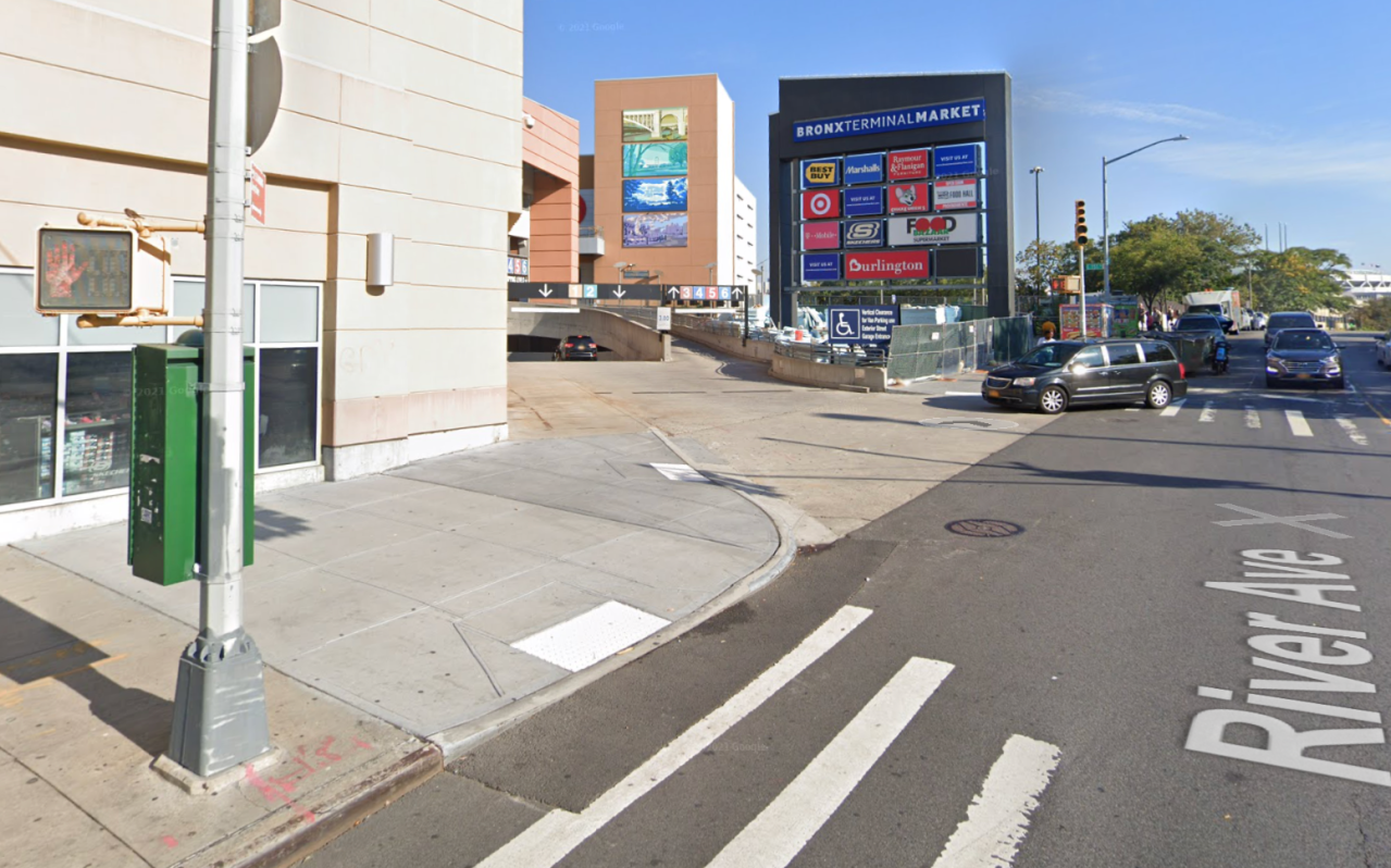 River Avenue and East 151st Street in the Bronx — at the entrance to a shopping mall’s parking garage. Photo: Google Street view