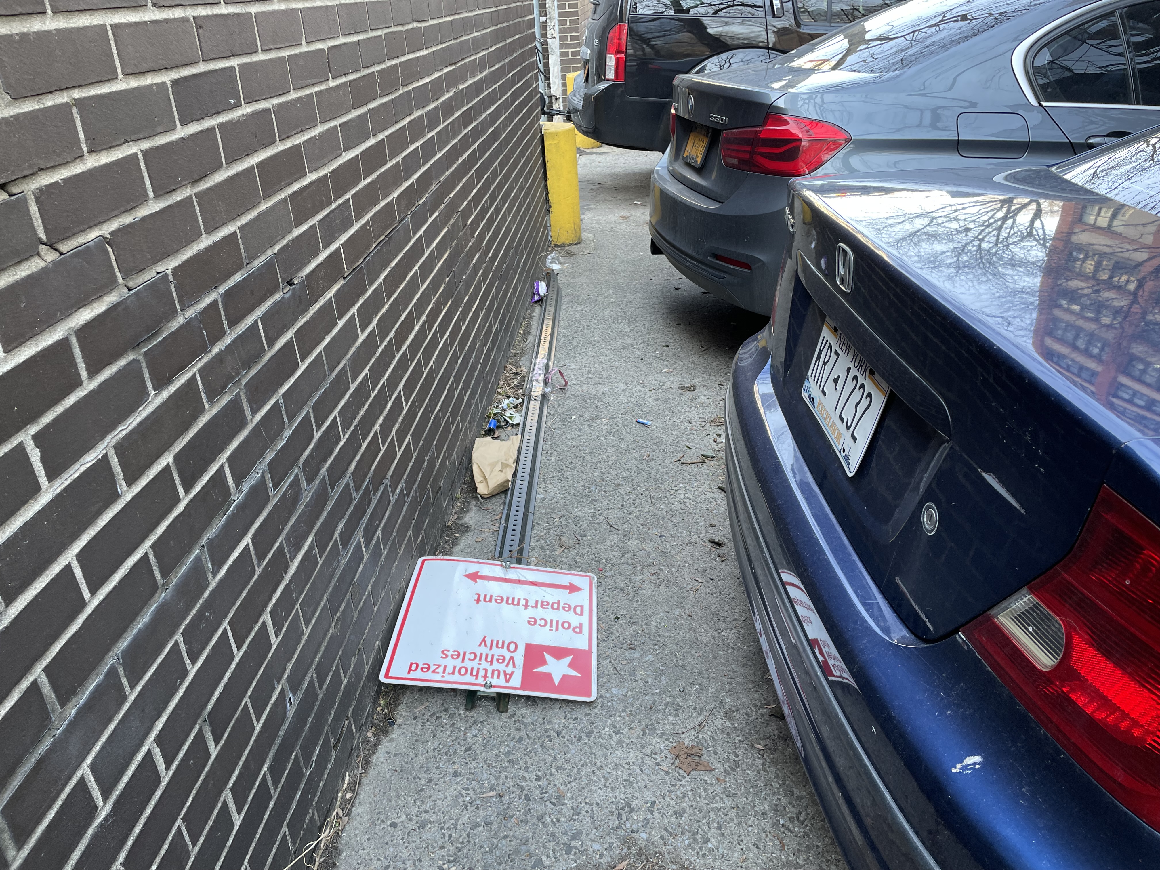 Free sign for anyone with municipal irony poisoning.