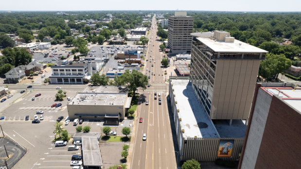 Bad Road Design Is Stoking the U.S. Pedestrian Death Crisis: Report