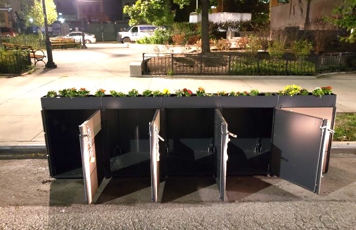 The Pitkin Avenue trash enclosure. Photo: DSNY