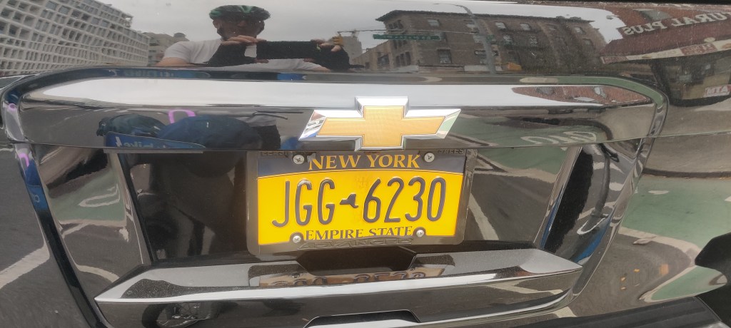 Cops Arrest Famed Bike Lawyer For Fixing a Driver’s Obscured License Plate 