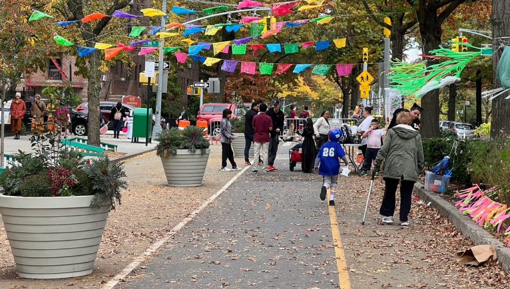 ‘Gold Standard’ Open Street Has Two Paths Forward To Become True ‘Paseo Park’