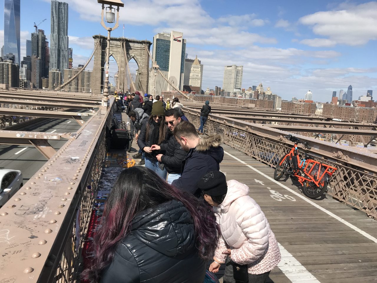 Vendors on the Brooklyn Bridge — before the eviction. Photo: Gersh Kuntzman