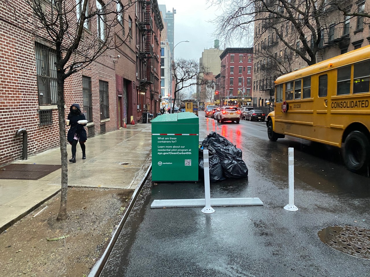 Sure, there's trash bags outside, but look at that clear sidewalk! File photo: Kevin Duggan